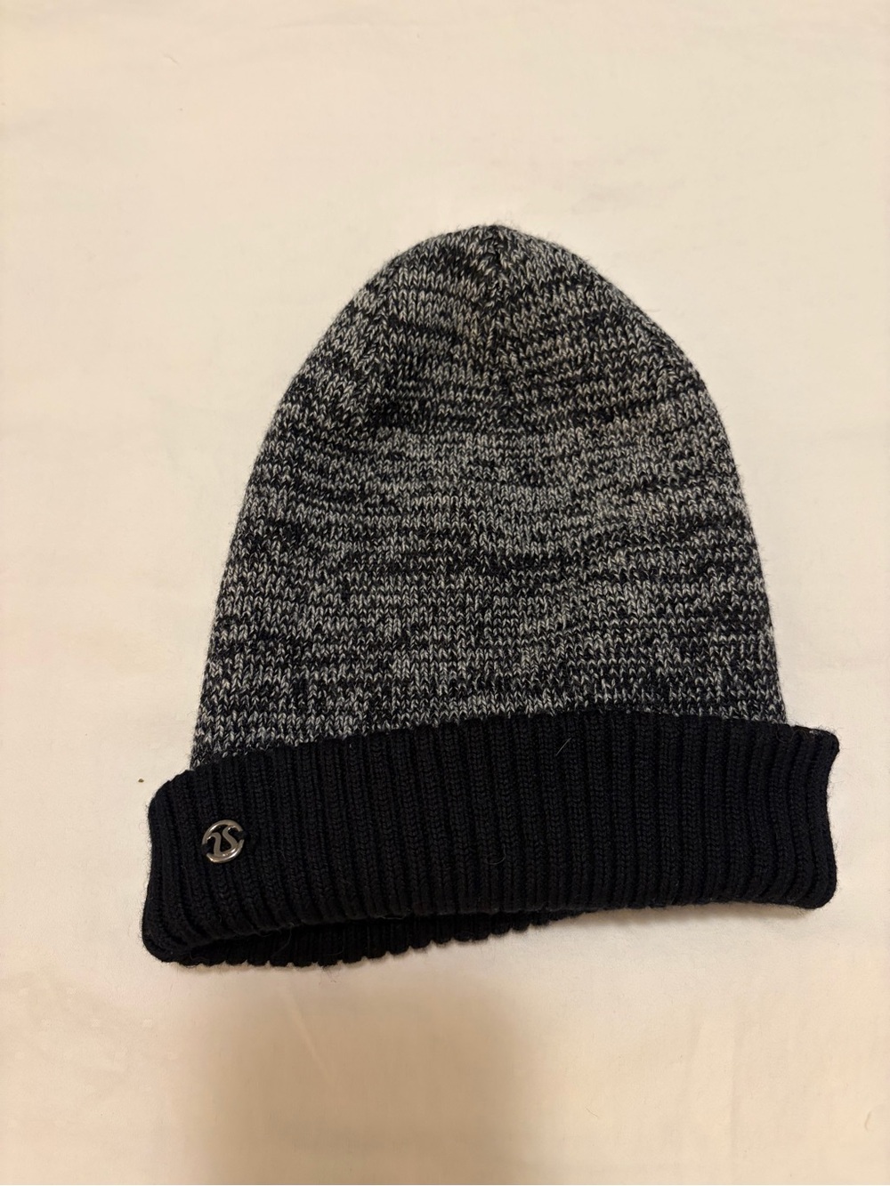 Lululemon Knit Beanie Hat - Black and Gray. Reversible